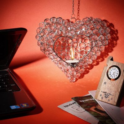 Handcrafted Crystal Hanging Heart Shape Tealight Holder