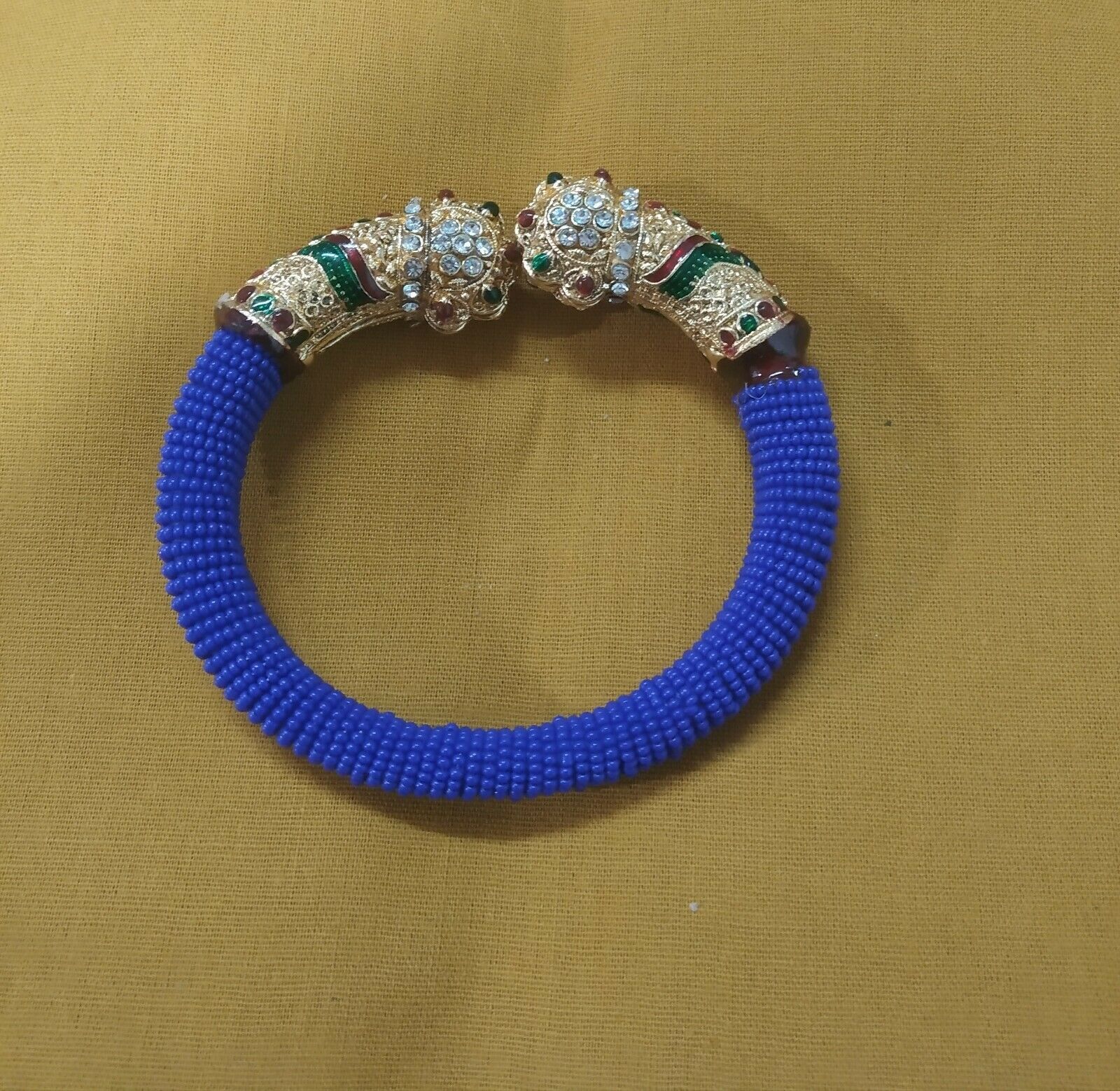 Buy White Bracelets & Bangles for Women by Fabula Online | Ajio.com
